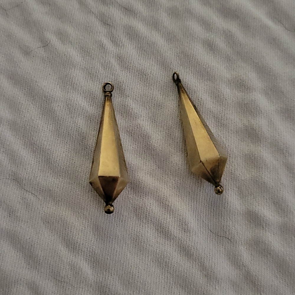 SS earrings need wire